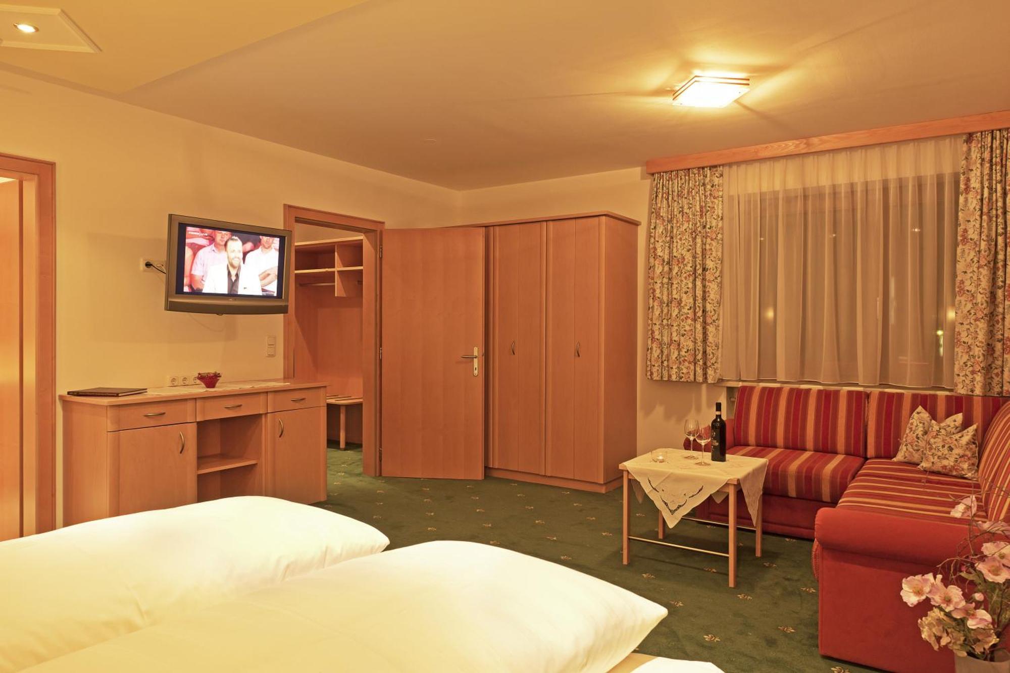 Hotel Angelika Санкт-Антон-ам-Арльберг Номер фото